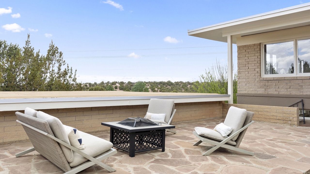 Photo of Patio Balcony in Northeast Santa Fe