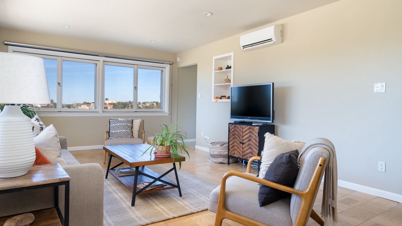 Photo of Livingroom in Northeast Santa Fe