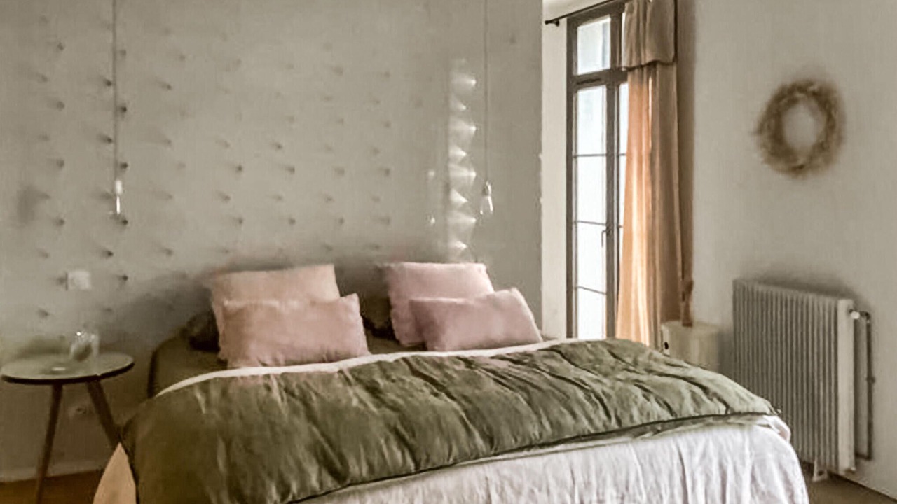 Photo of Others in Valros