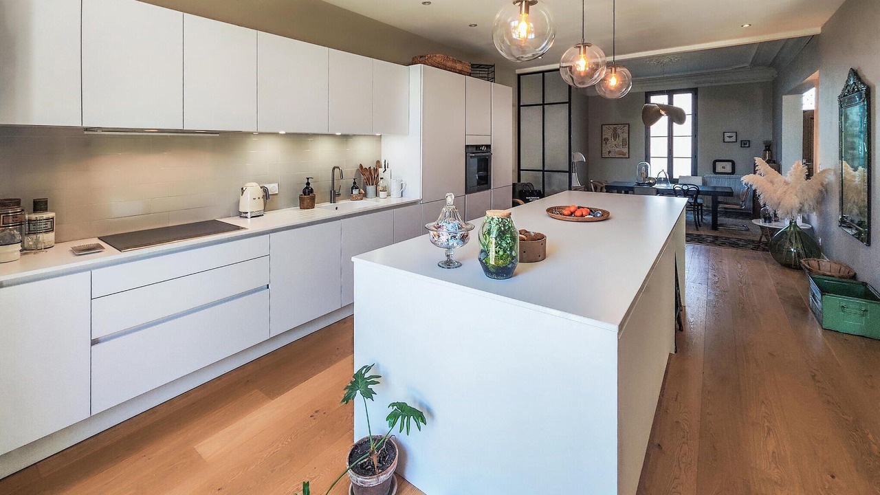 Photo of Others in Valros