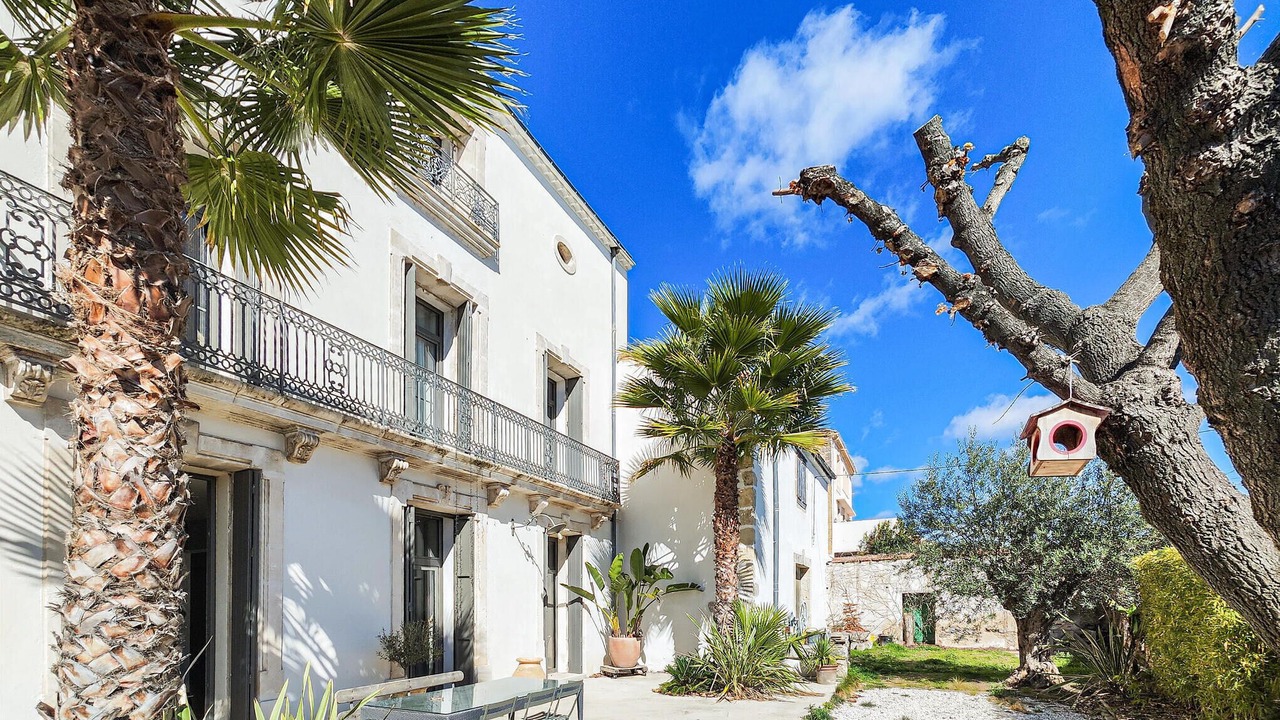 Photo of Others in Valros