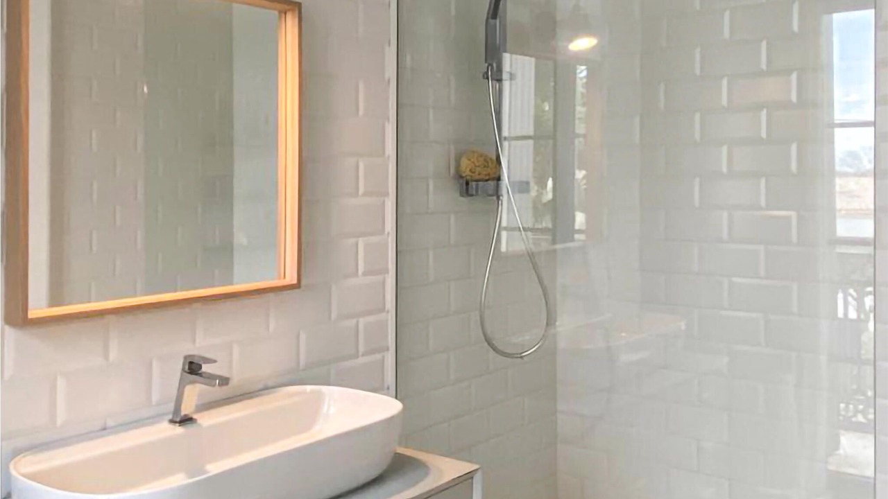 Photo of Bathroom in Valros