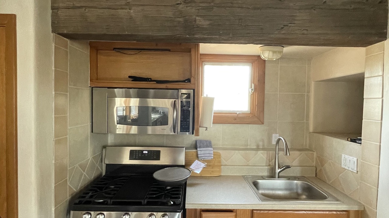 Photo of Kitchen in Los Ranchos de Albuquerque