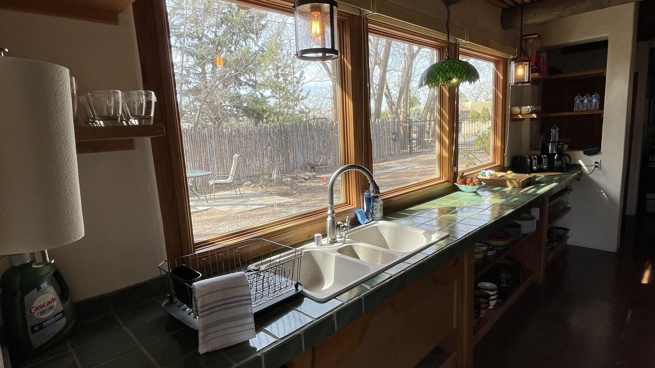 Photo of Kitchen in Los Ranchos de Albuquerque