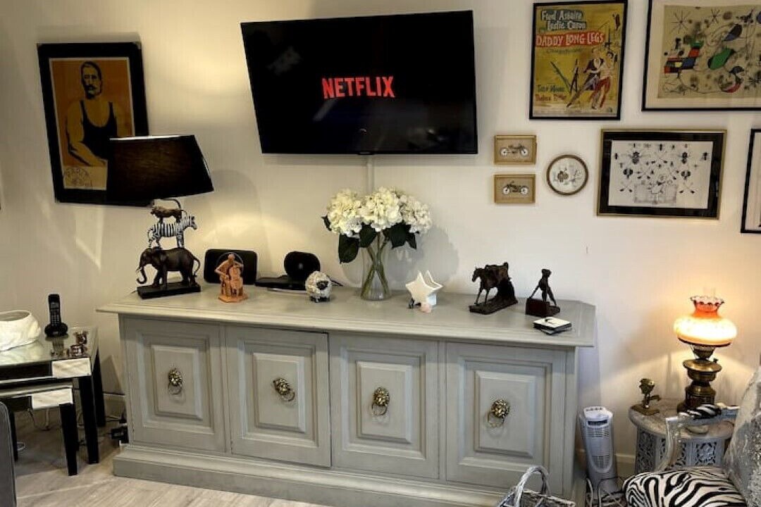 Photo of Others in High Barnet