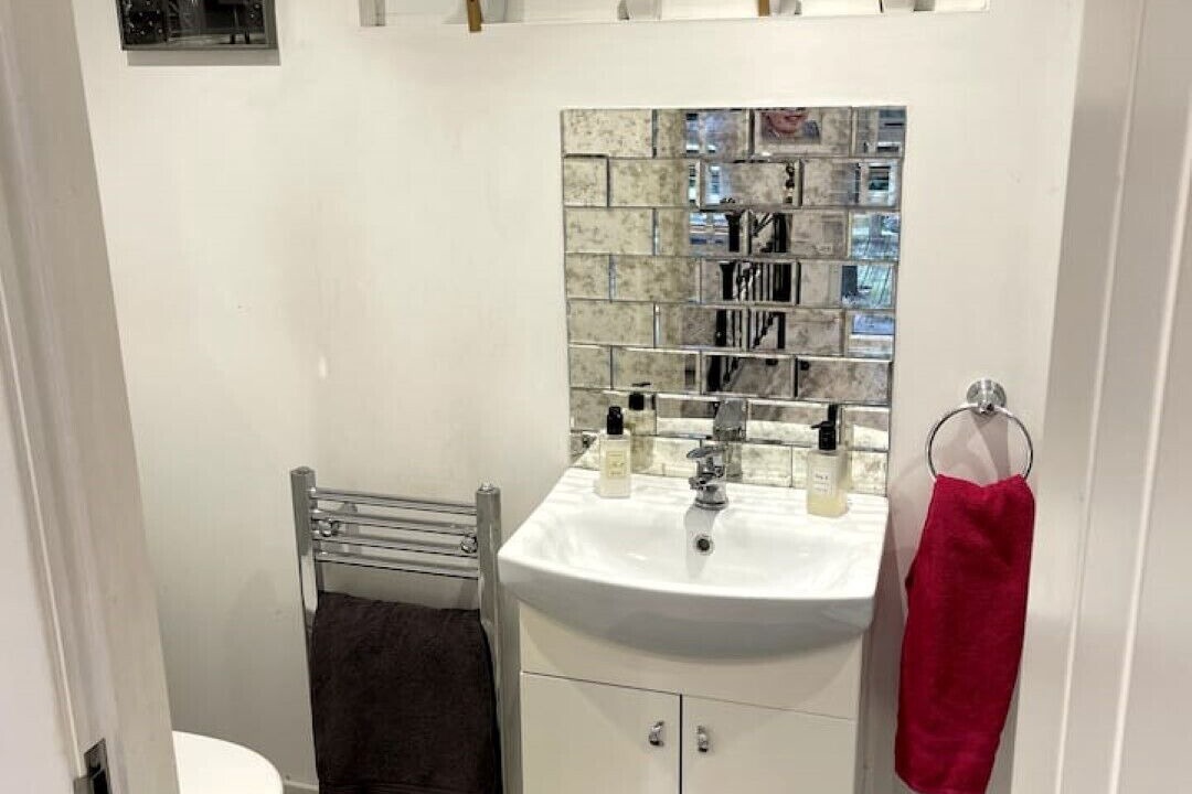 Photo of Bathroom in High Barnet