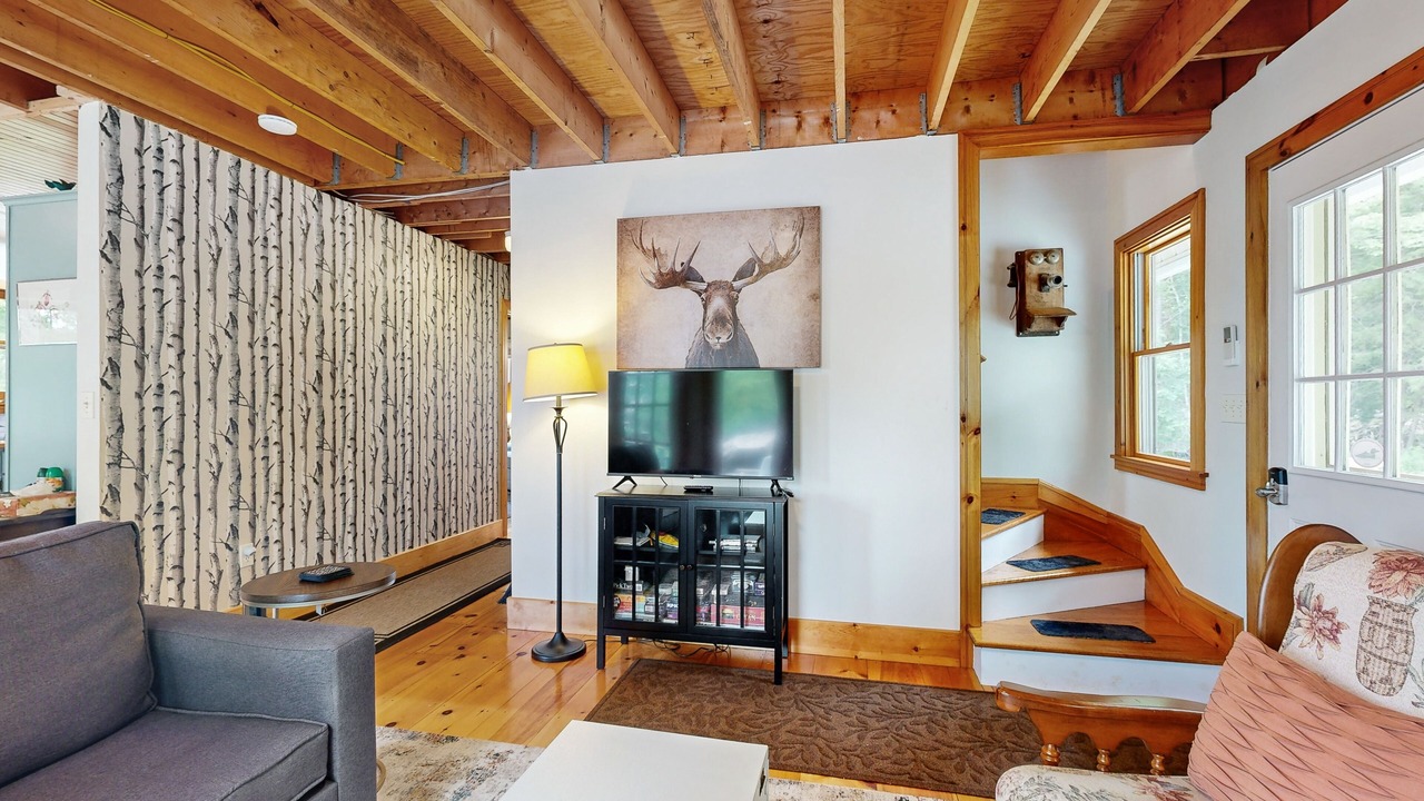 Photo of Livingroom in Warren