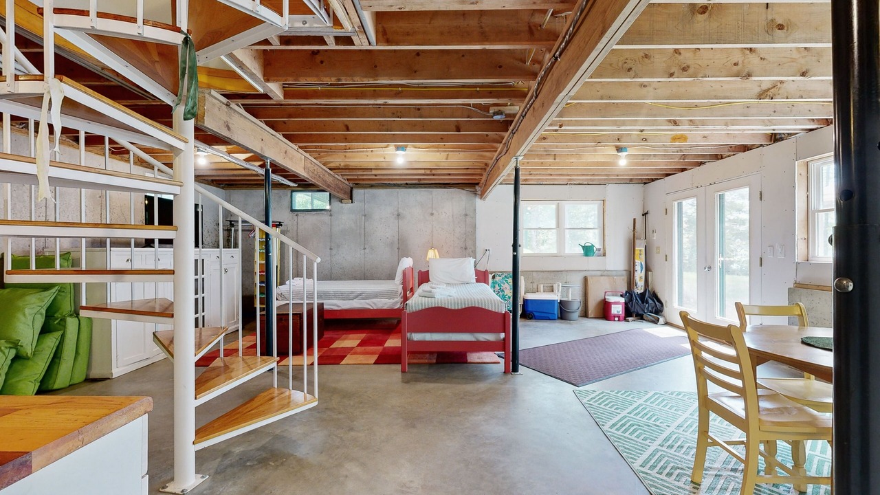 Photo of Bedroom in Warren