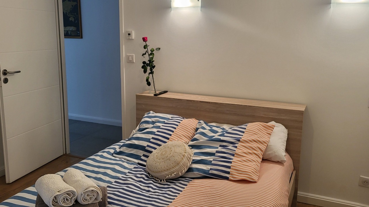 Photo of Bedroom in Servian