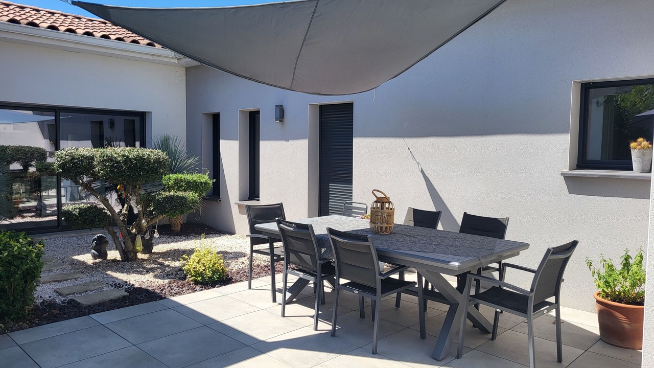 Photo of Outdoor in Servian