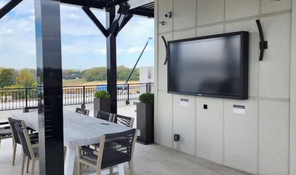 Photo of Outdoor in Clarksville