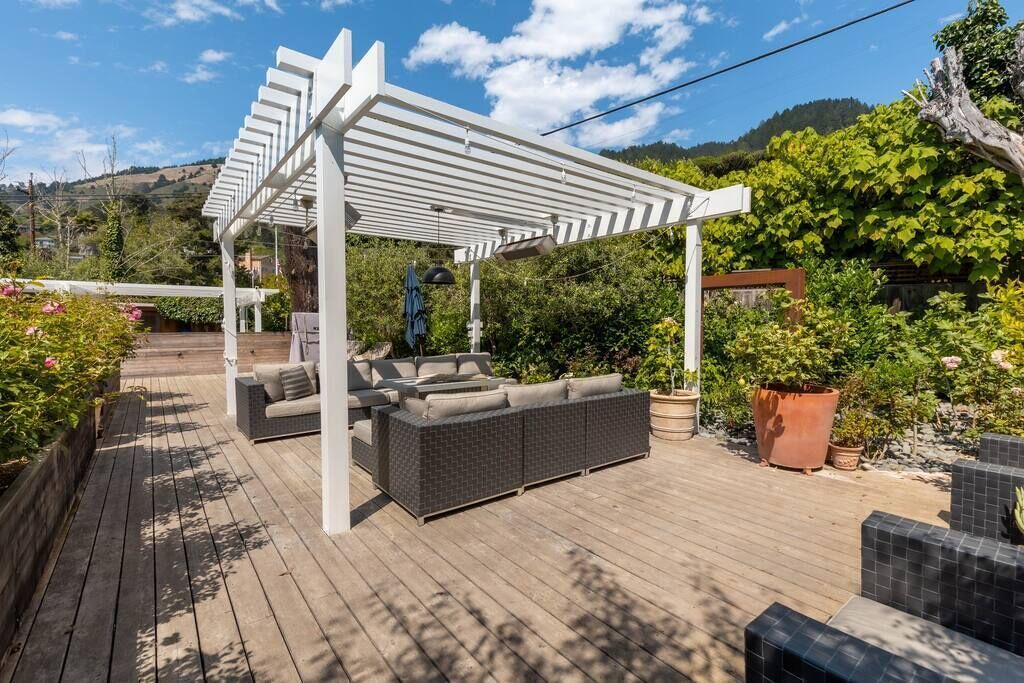 Photo of Patio Balcony in Stinson Beach