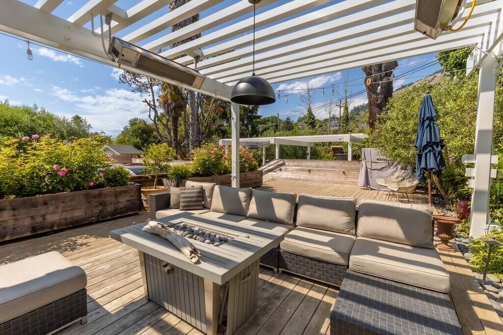Photo of Patio Balcony in Stinson Beach