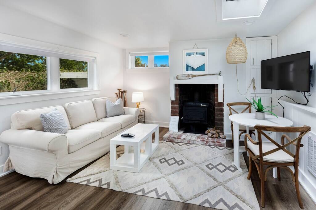 Photo of Others in Stinson Beach