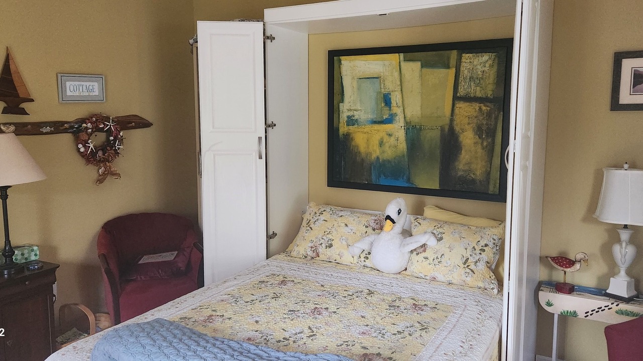 Photo of Bedroom in Rock Hall