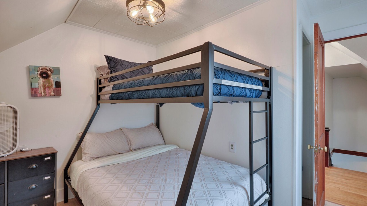 Photo of Bedroom in Alexandria Bay