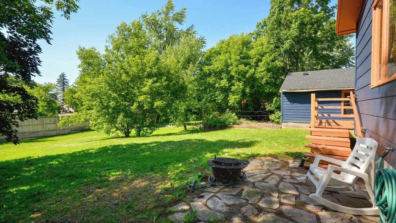 Photo of Patio Balcony in Alexandria Bay