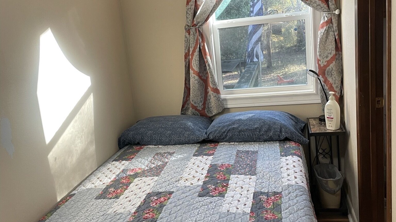 Photo of Bedroom in Rusk