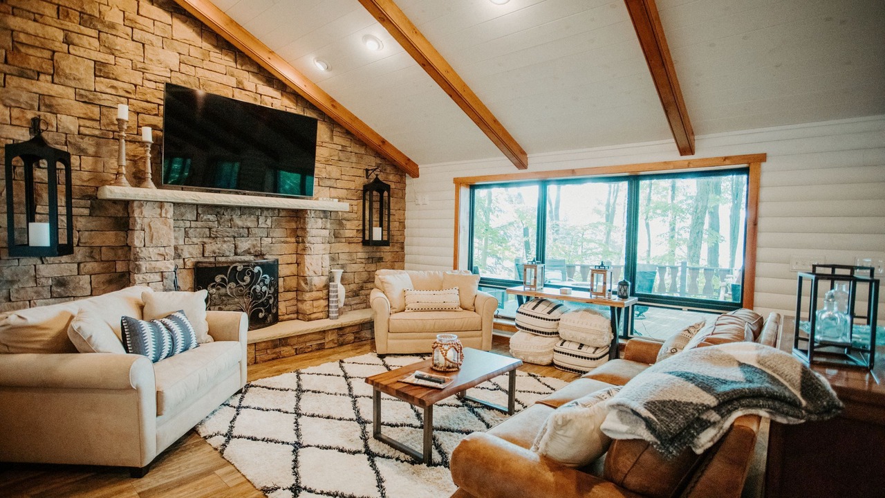 Photo of Livingroom in Indian Lake
