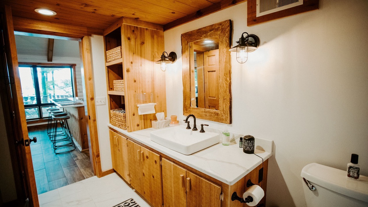 Photo of Bathroom in Indian Lake