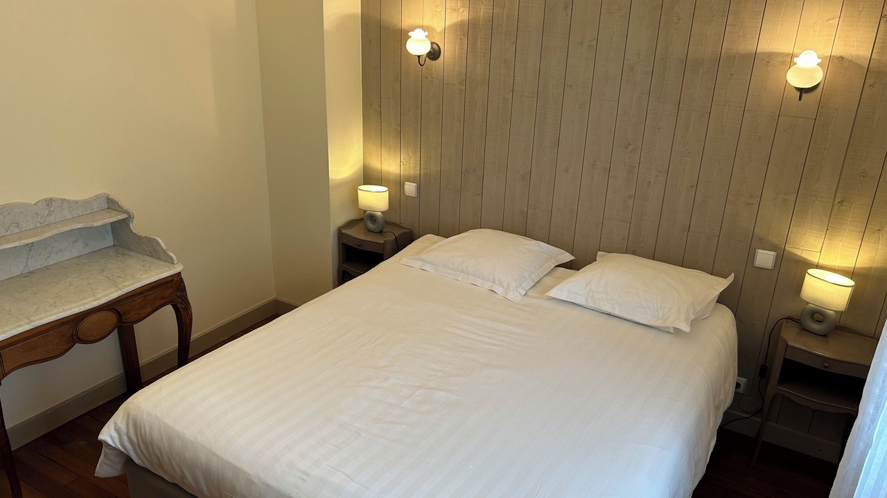 Photo of Bedroom in Yevres-le-Petit