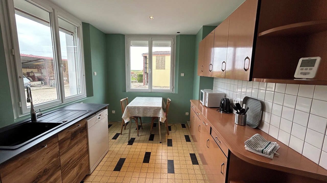 Photo of Kitchen in Yevres-le-Petit