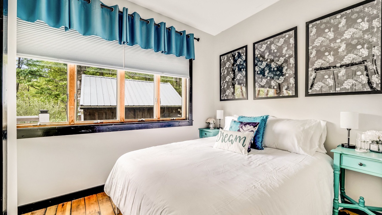 Photo of Bedroom in Springwater