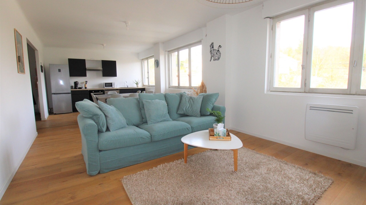 Photo of Livingroom in Lay-Saint-Christophe