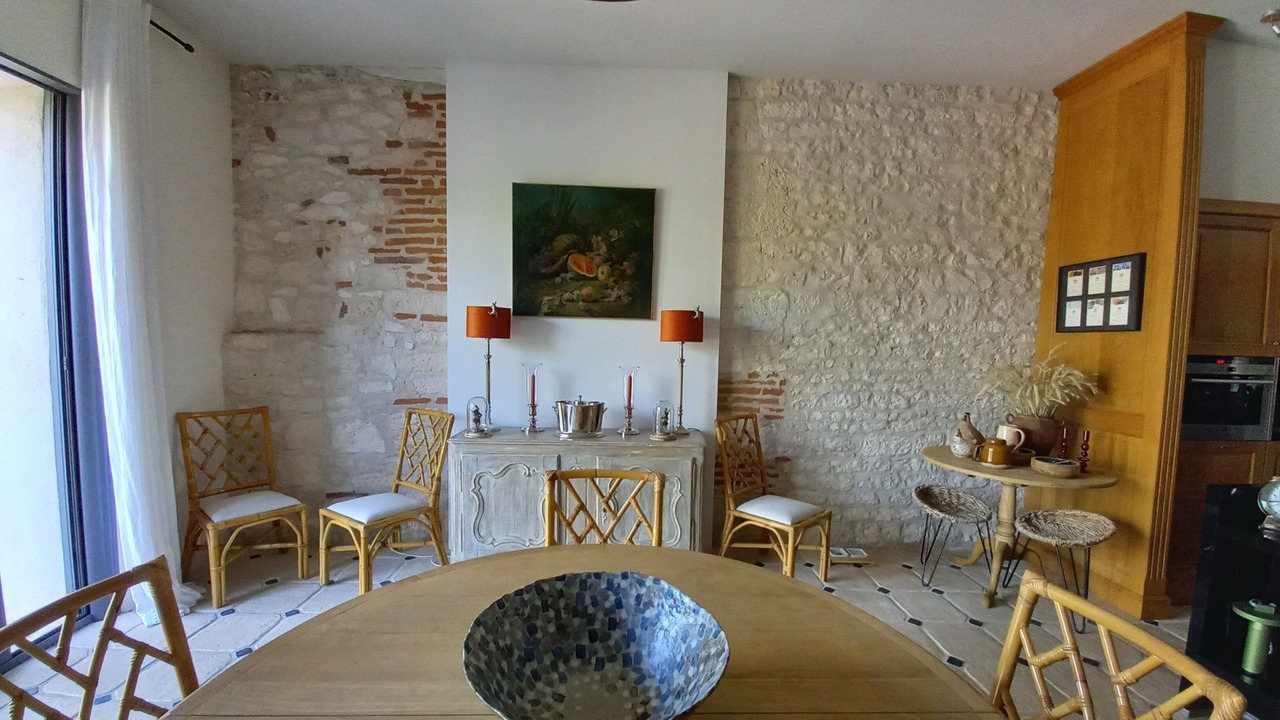 Photo of Others in Villeneuve-sur-Vere