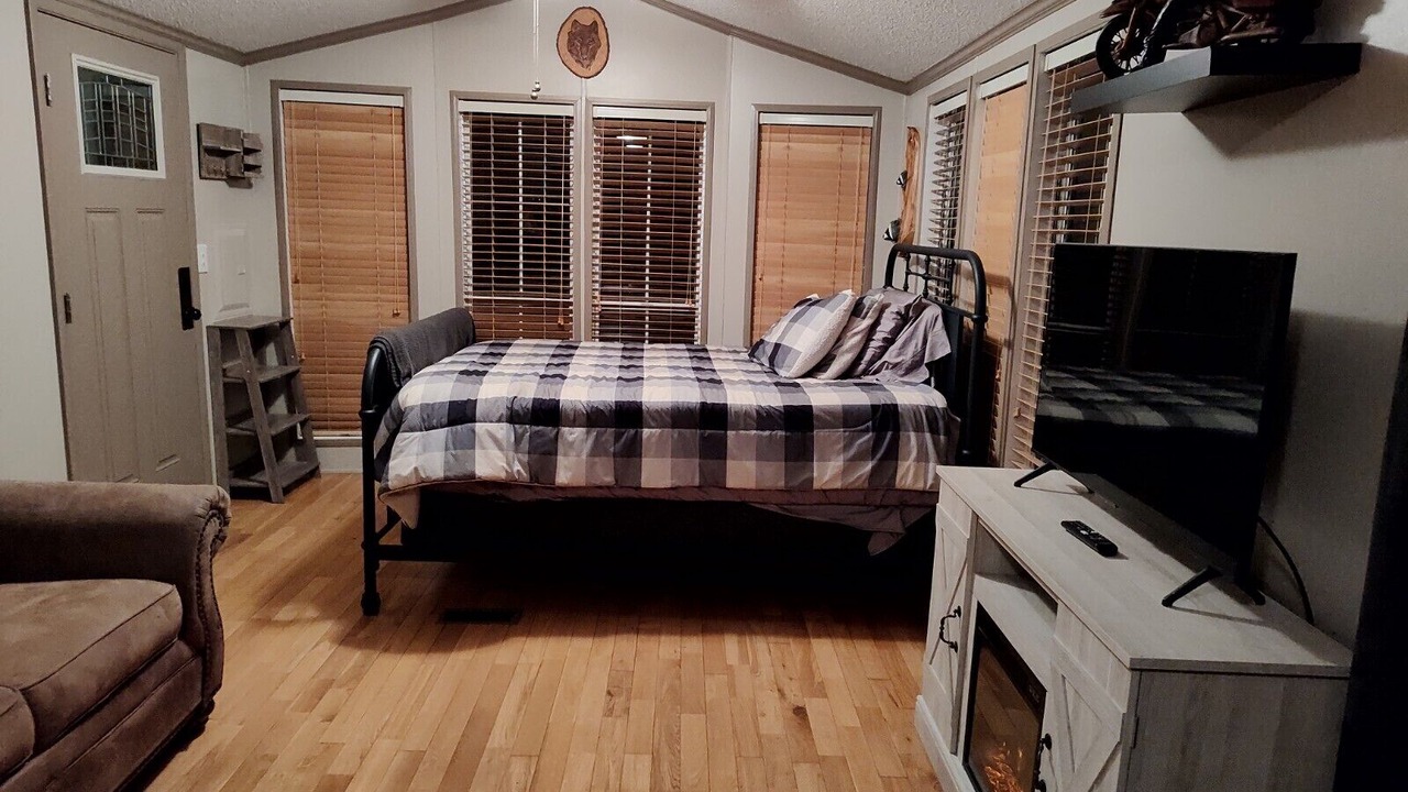 Photo of Bedroom in Andrews