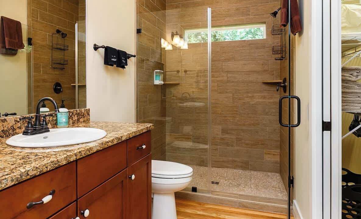 Photo of Bathroom in Horse Shoe