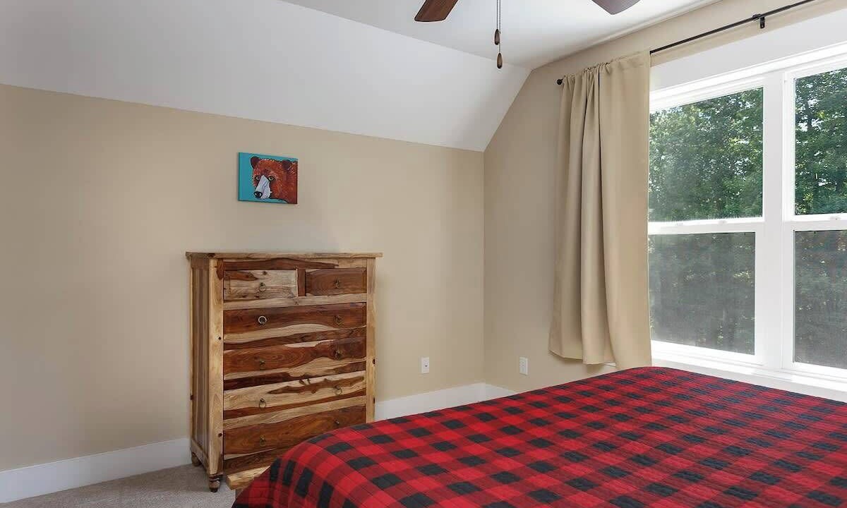 Photo of Bedroom in Horse Shoe