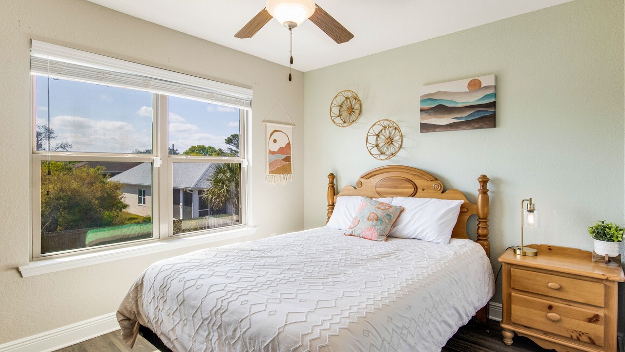 Photo of Bedroom in Ono Island