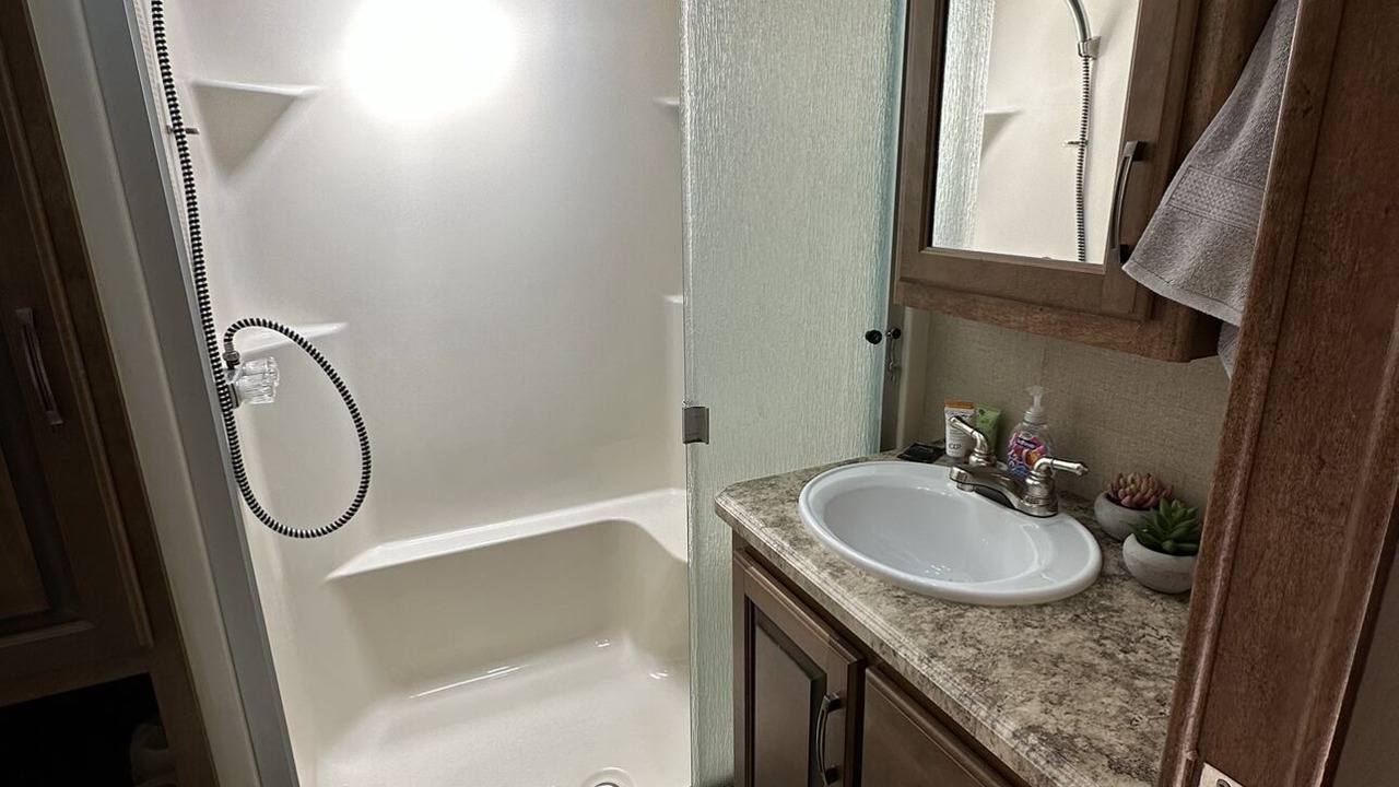 Photo of Bathroom in Ringold