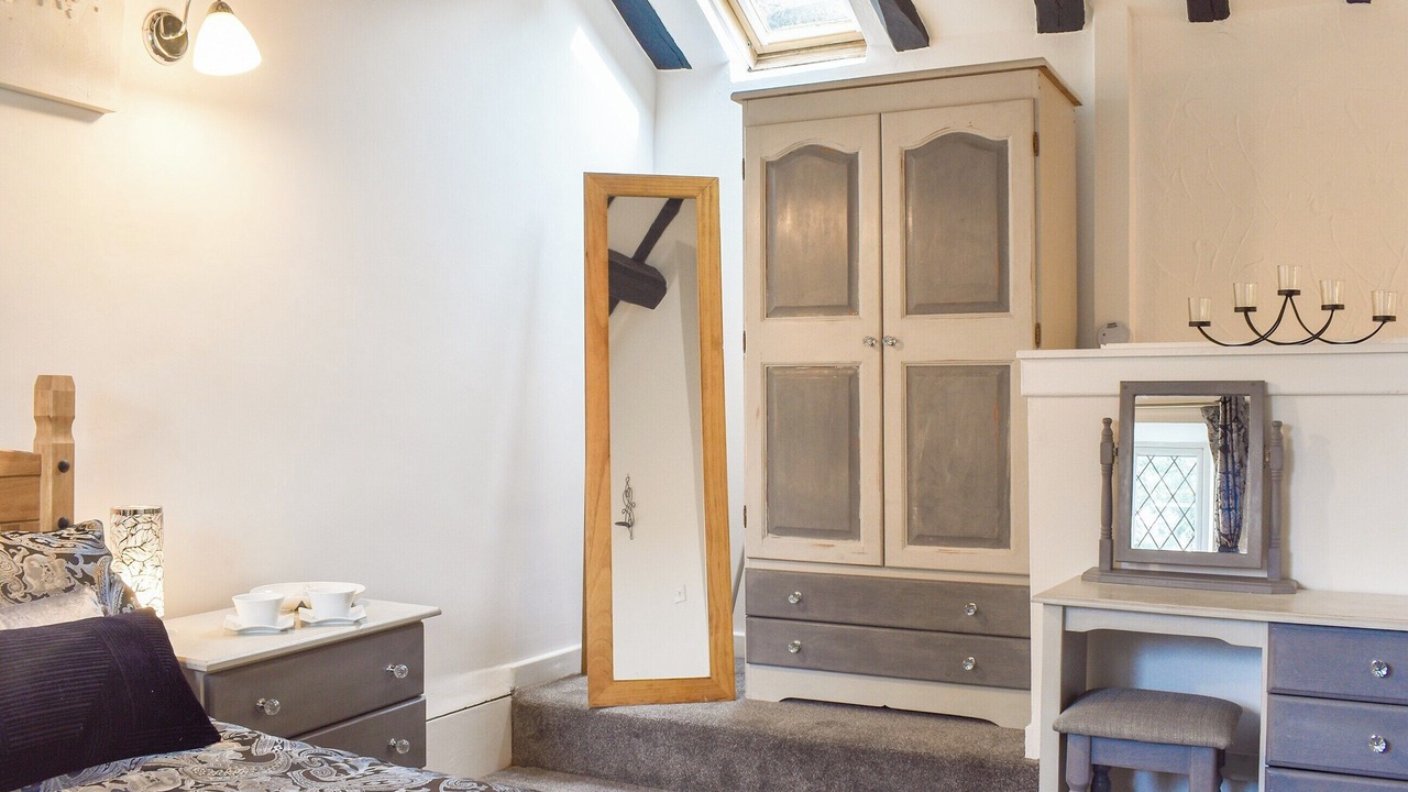 Photo of Others in Hepworth