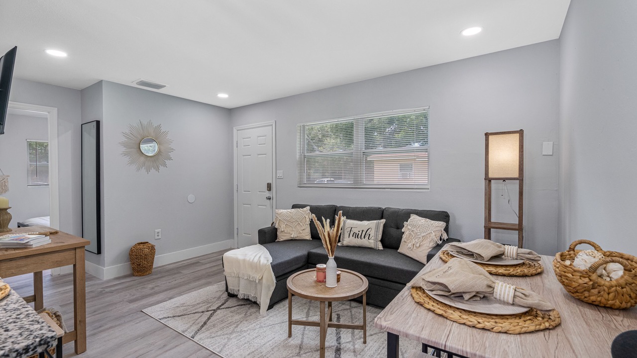 Photo of Livingroom in Tampa
