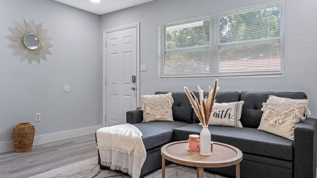 Photo of Livingroom in Tampa