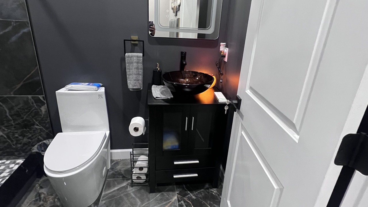 Photo of Bathroom in Harris