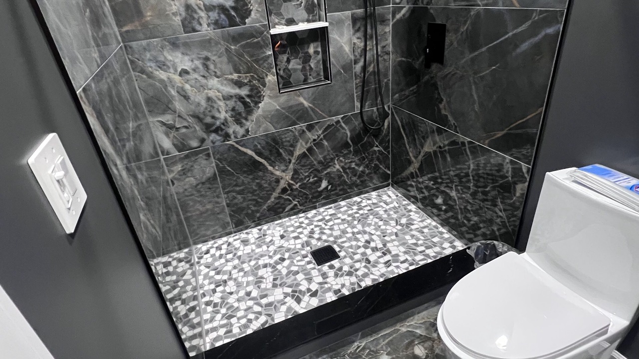 Photo of Bathroom in Harris