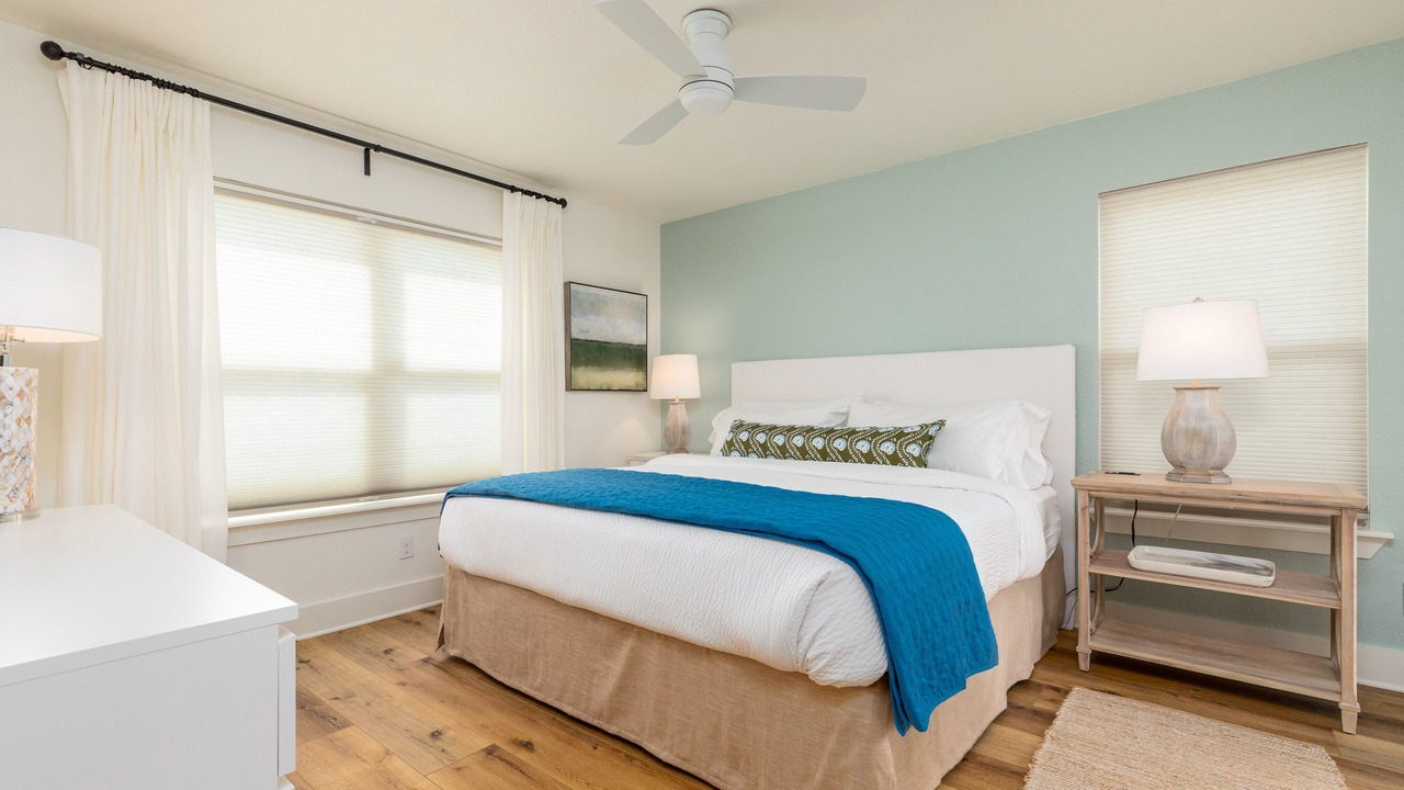 Photo of Others in Harbor Oaks