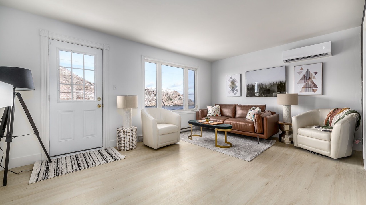 Photo of Livingroom in The Battery
