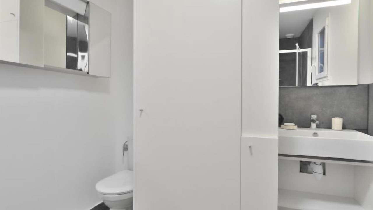 Photo of Bathroom in Etables-sur-Mer