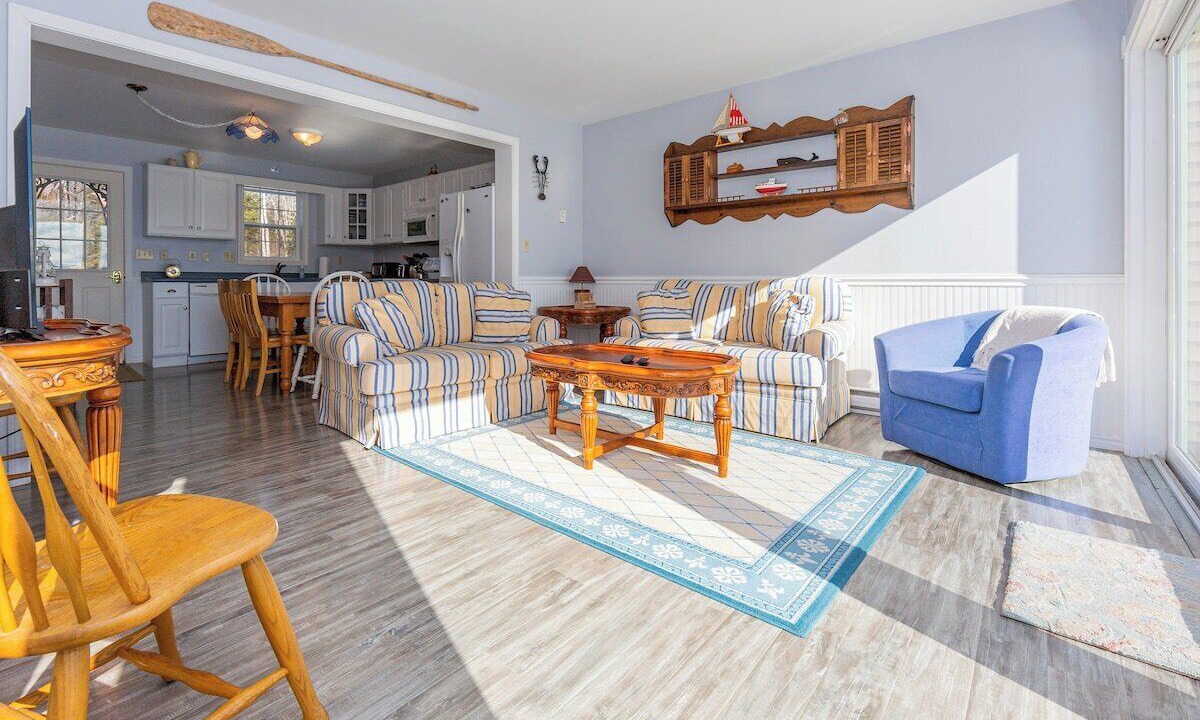 Photo of Livingroom in Trenton