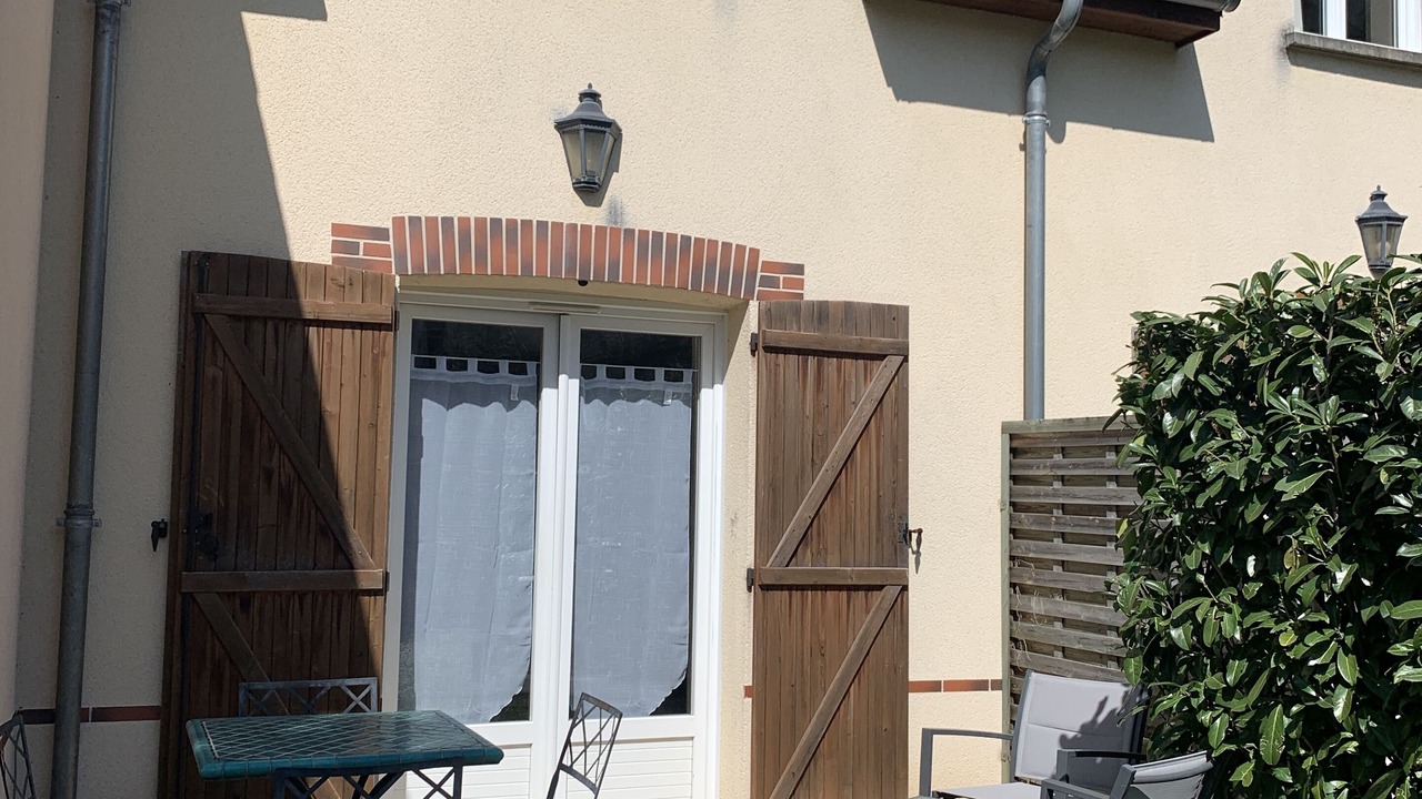 Photo of Outdoor in Ardon