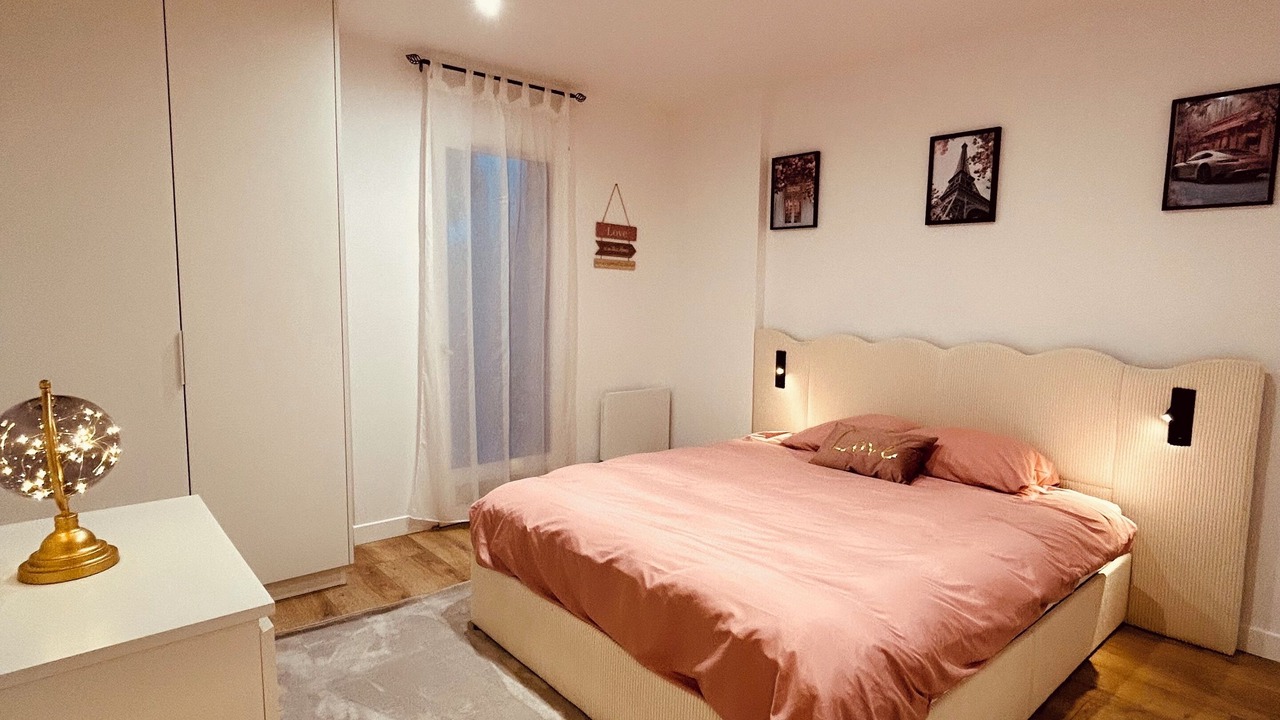 Photo of Bedroom in Loire - Vignobles et Nohain