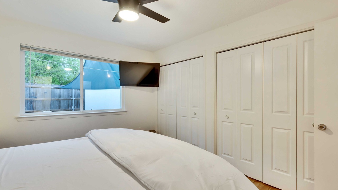 Photo of Bedroom in Beacon Ridge