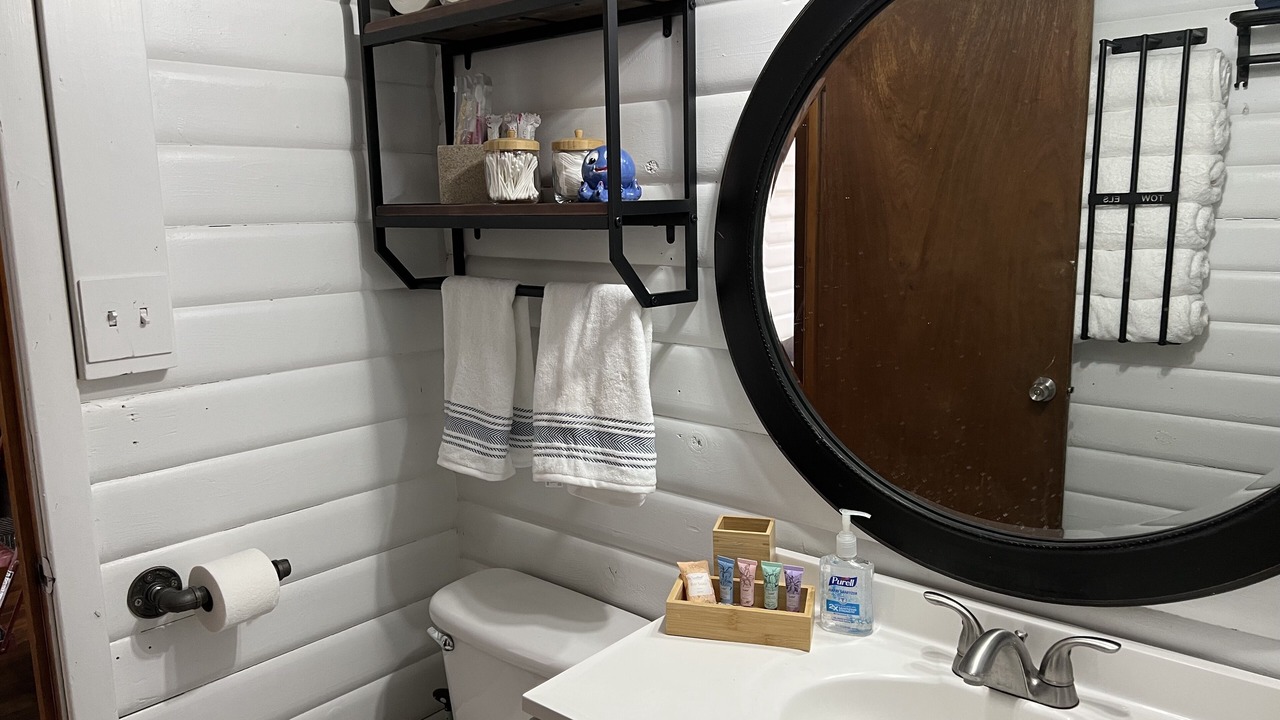 Photo of Bathroom in Prosser