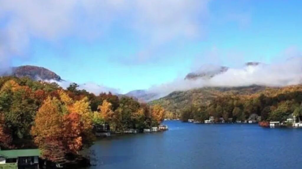 Photo of Others in Chimney Rock