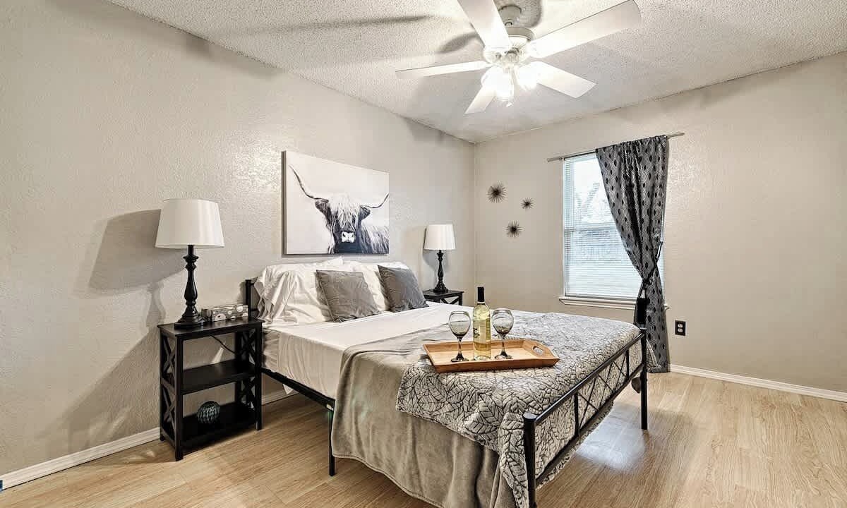 Photo of Bedroom in North Richland Hills