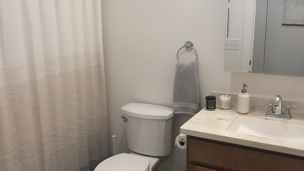 Photo of Bathroom in Talkeetna